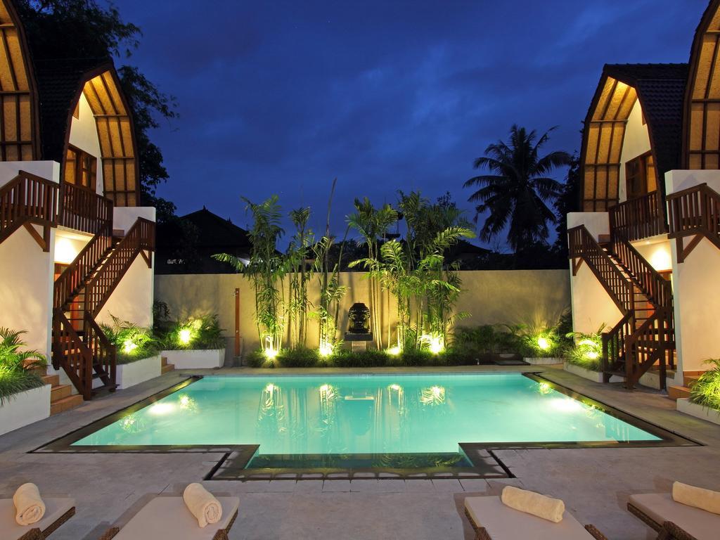 Mojo Resort Canggu Extérieur photo