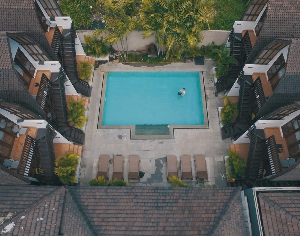 Mojo Resort Canggu Extérieur photo