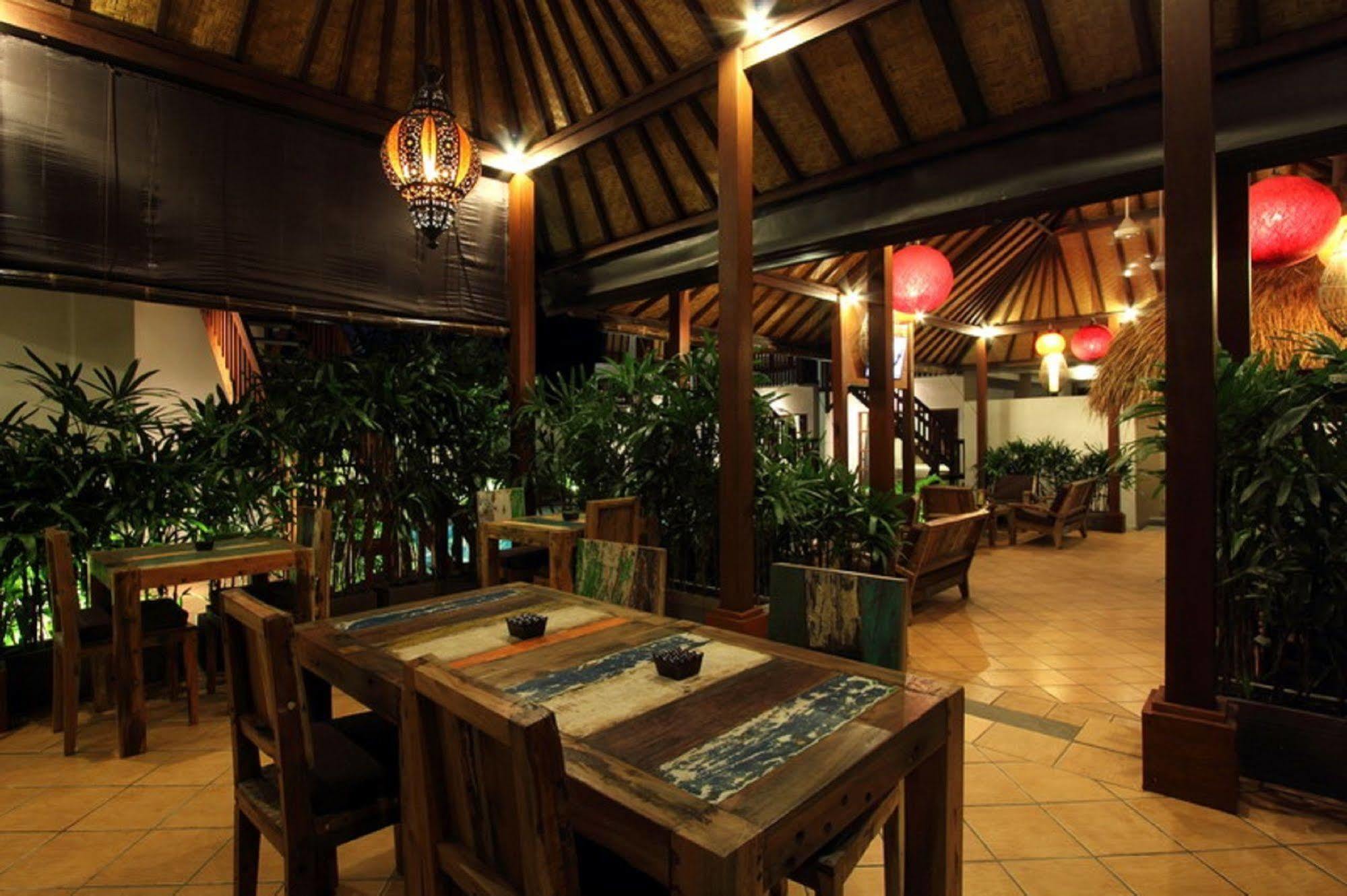 Mojo Resort Canggu Extérieur photo